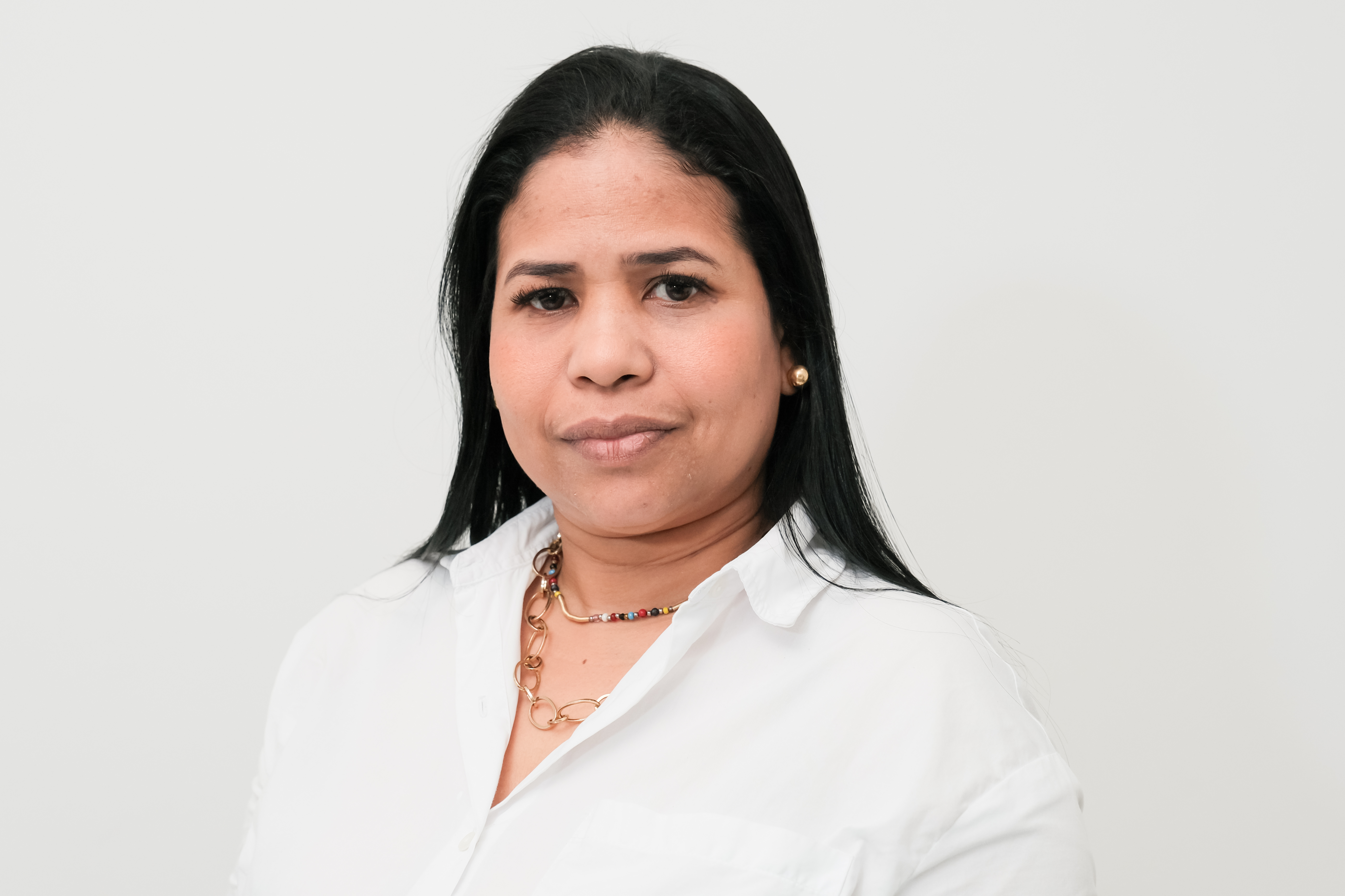 Directora de la Escuela de Gobierno y Liderazgo
