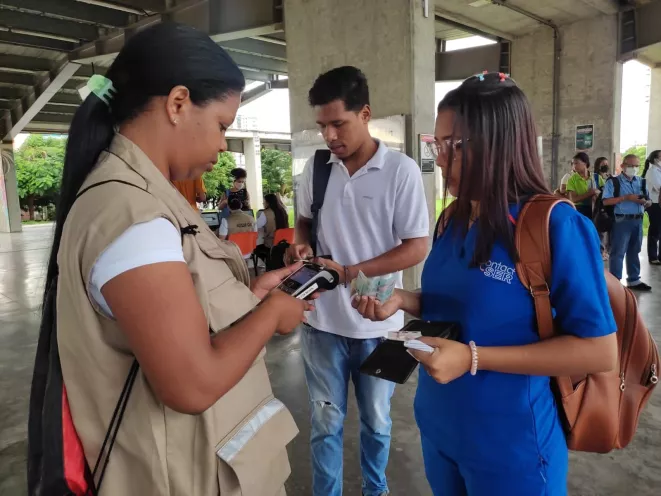 Activan puntos de recarga de tarjetas en el Patio Portal de Transcaribe