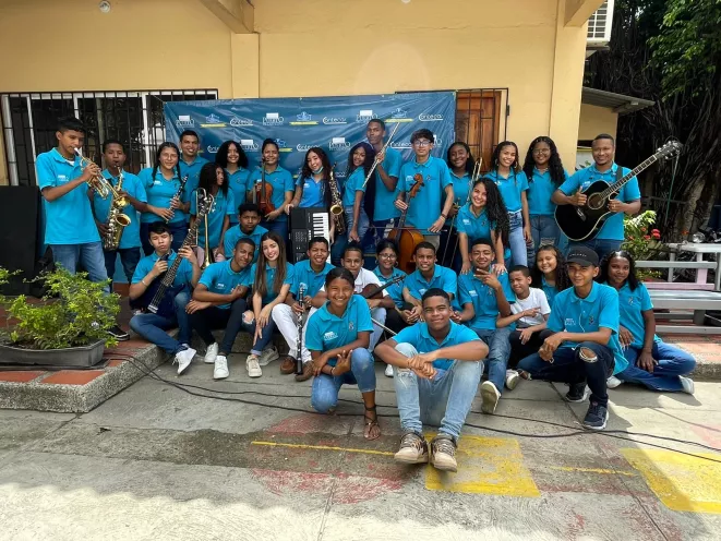 jornada estudiantil en escuelas y colegios oficiales de Cartagena 