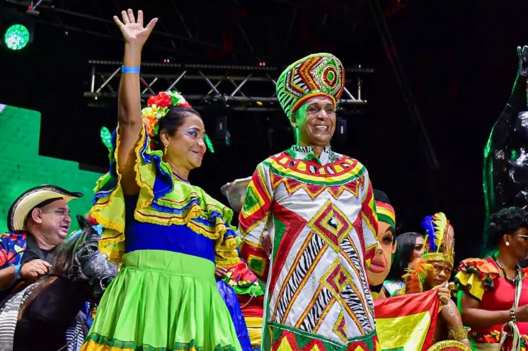 El Gran Lancero y La Gran Lancera, son figuras surgidas del proceso de Revitalización de las Fiestas de Independencia en 2006. 