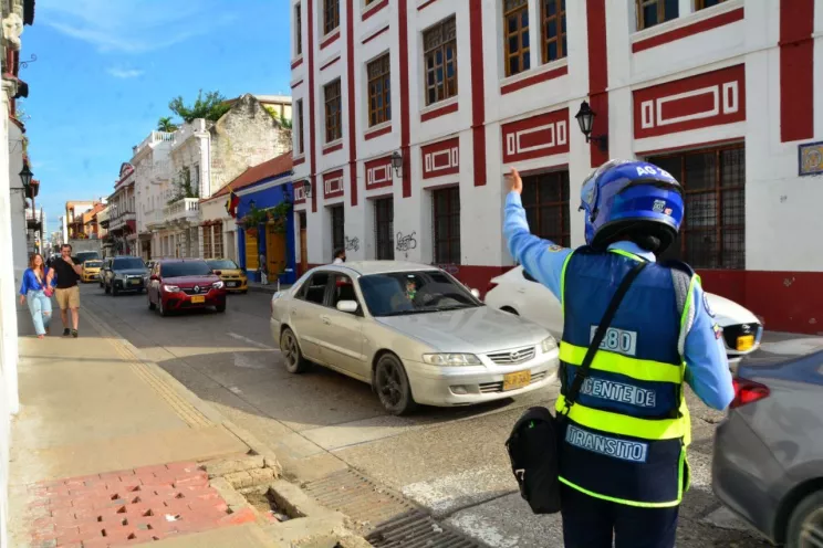 La calle Larga, a la altura de la iglesia de la Tercera Orden, tendrá un cierre temporal de 15 días