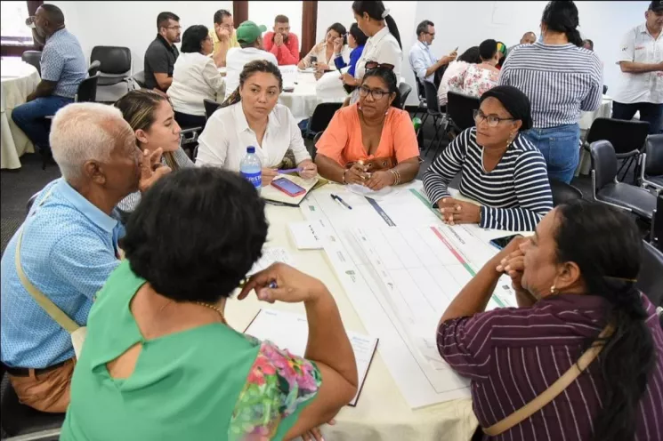 Más de 300 ciudadanos participaron en la consulta virtual