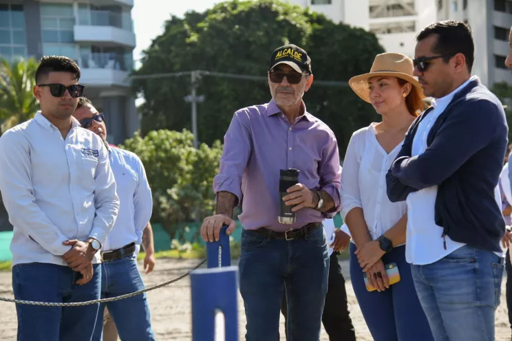 A un año del inicio de obras