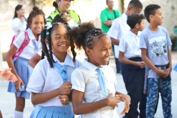 Se desarrollan acciones para garantizar permanencia y bienestar escolar de calidad en Cartagena