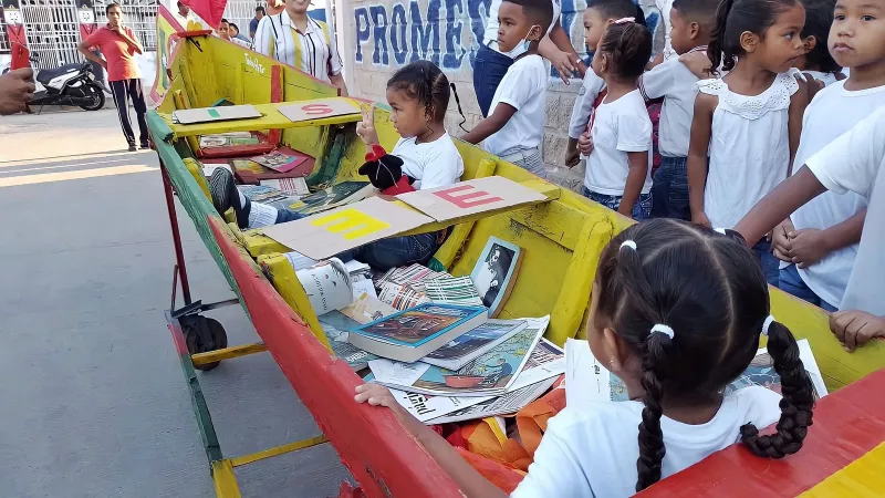 Esta estrategia busca incentivar la lectura en los cartageneros