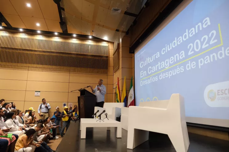 El evento también contó con paneles enfocados en democracia y prospectiva territorial