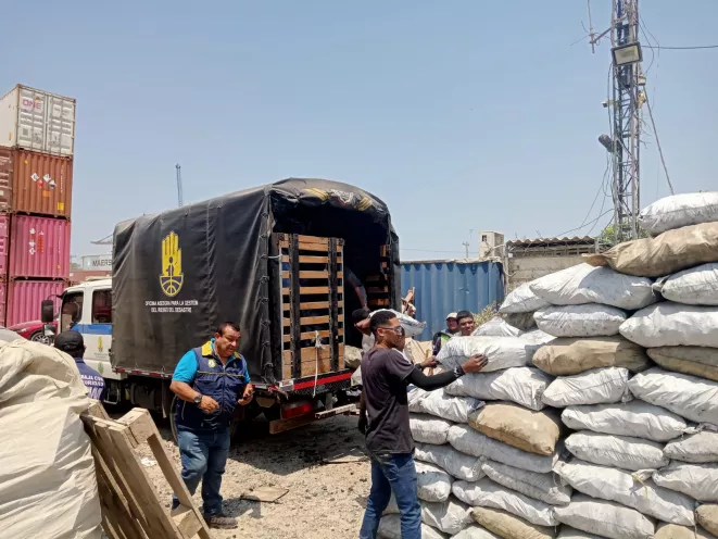 Se logró decomisar aproximadamente 2.443 bultos de carbón vegetal