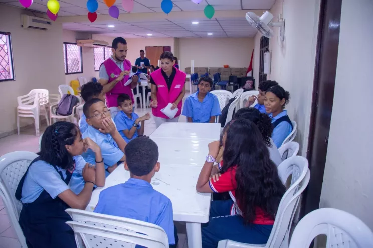  Mesa de trabajo de adolescentes por la Política Pública
