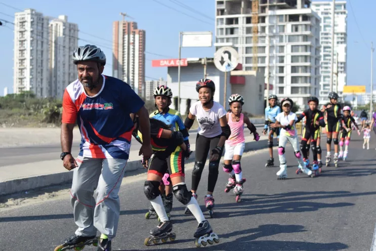 En conmemoración del mes de la madre y del día mundial de la hipertensión arterial