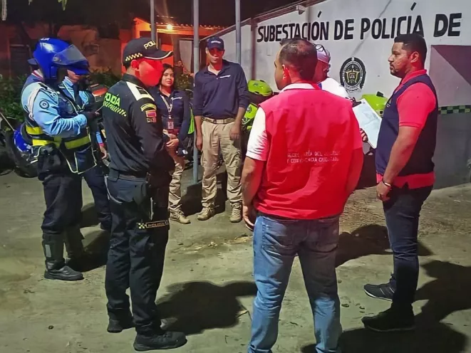 El recorrido inició a las 9:00 de la noche del domingo 30 de abril