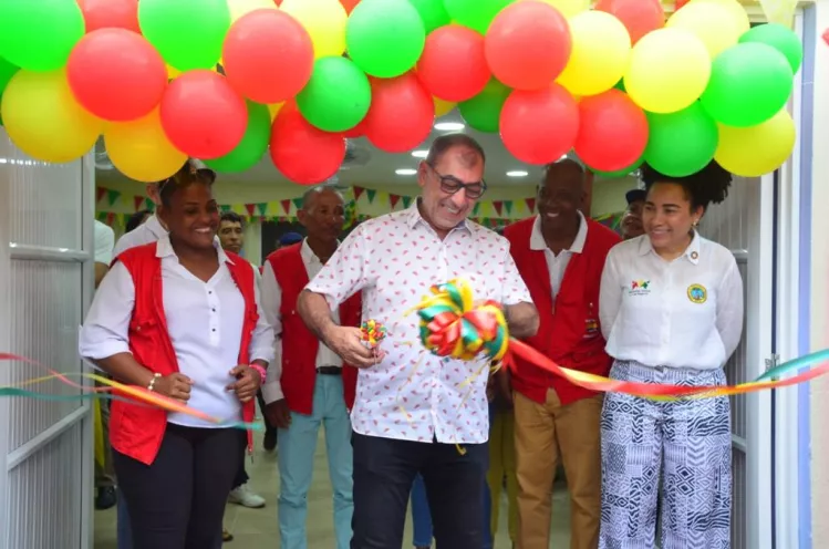 Alcade William Dau activa comedores comunitarios