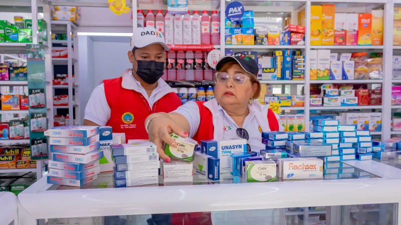 DADIS decomisó bebidas alcohólicas y medicamentos