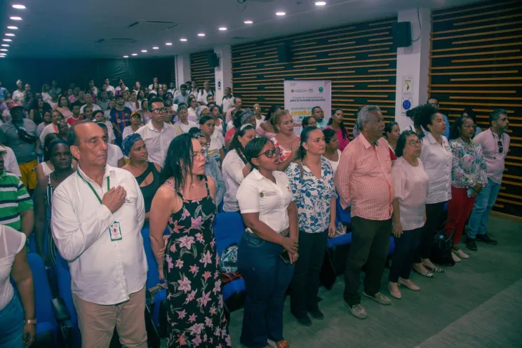 Los beneficiarios recibirán bienes para fortalecer sus emprendimientos 