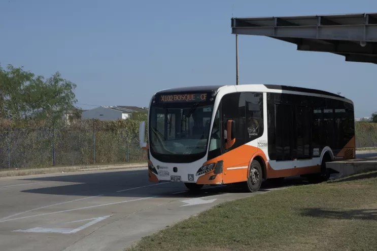 Transcaribe no está haciendo entrega de la propiedad de los vehículos.