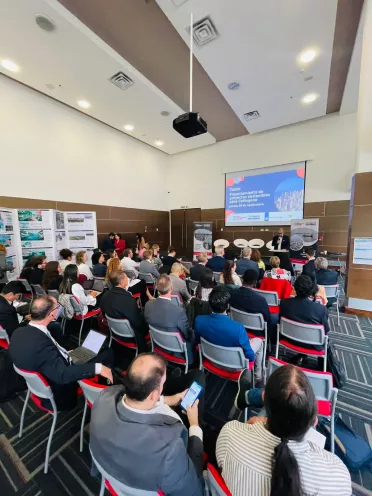 El taller se realiza en Bogotá, en el marco del programa Water as Leverage Cartagena