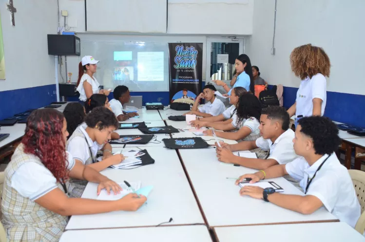 Los estudiantes fueron sensibilizados sobre el consumo de drogas