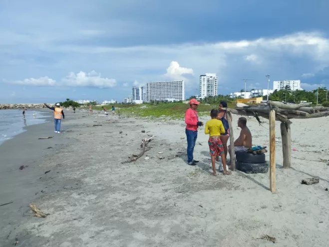 Respetar las señales en playas restringidas y acatar las recomendaciones de las autoridades