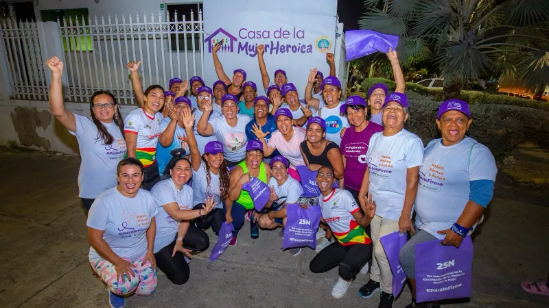 Casa Mujer
