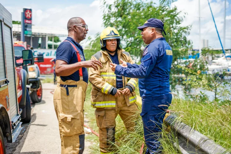 Bomberos 3