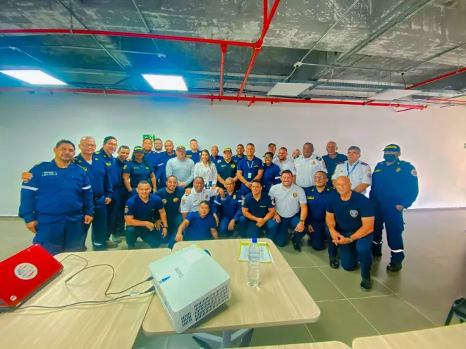 Bomberos capacitación