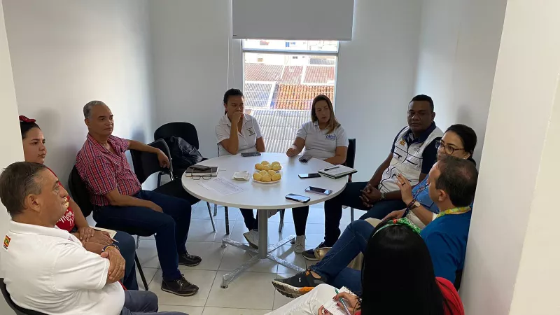Representantes asistentes a la reunión 