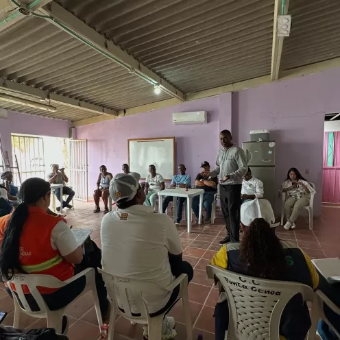 Entidades distritales atienden problemáticas ambientales en Punta Canoa durante temporada de lluvias