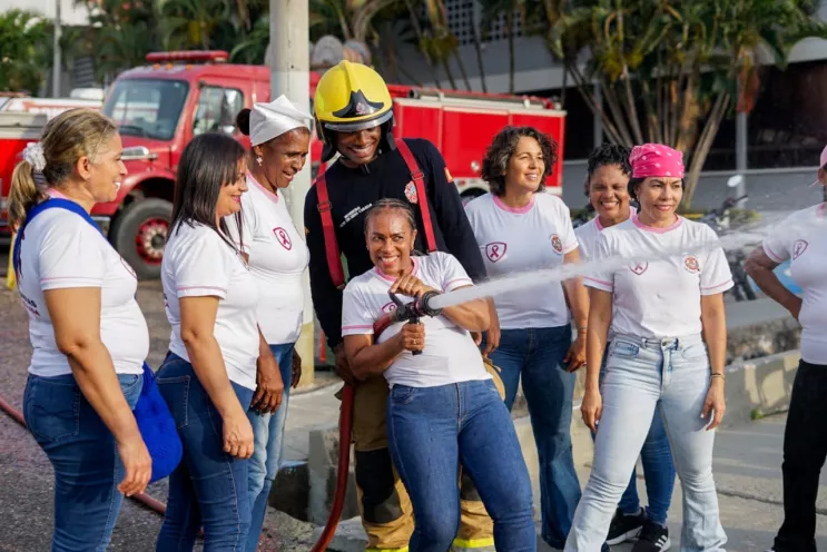 Mujeres brigadistas 