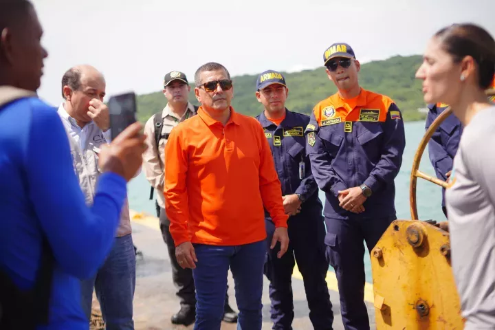 Alcalde Dumek Turbay da apertura a las obras del embarcadero de Cholón