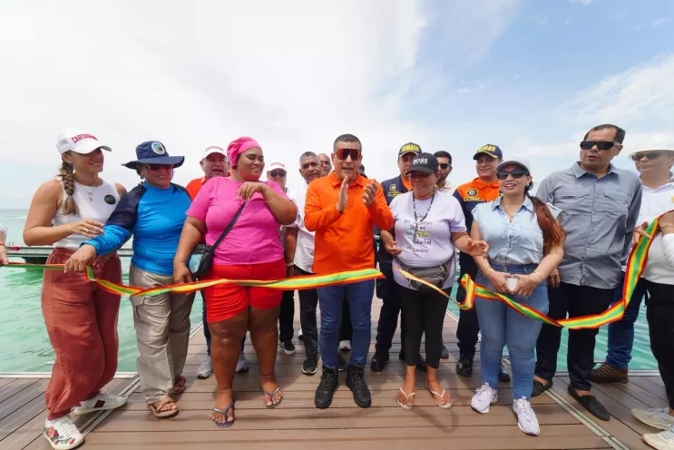 MUELLE DE DESEMBARQUE DE BARÚ