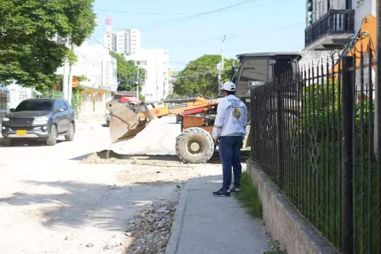 TRABAJS MAQUINARIA PESADA