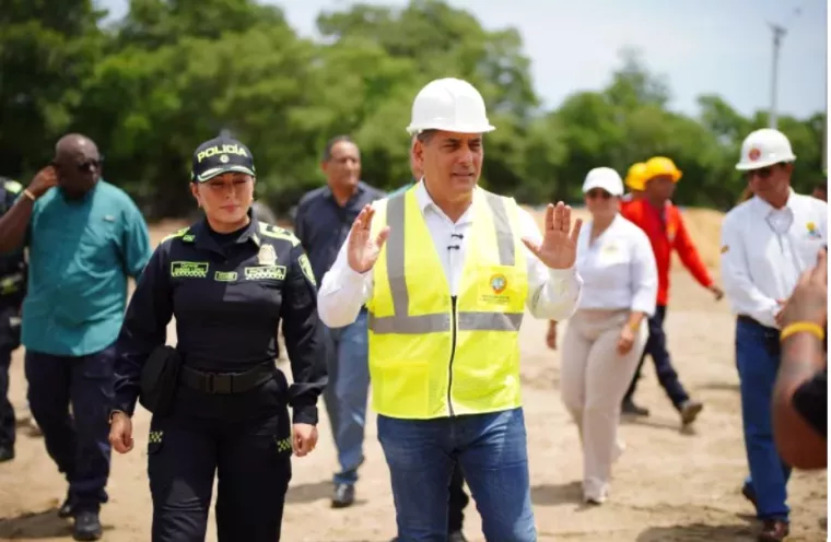 Inicio de la construcción de la Plaza de Variedades en el parque Espíritu del Manglar.