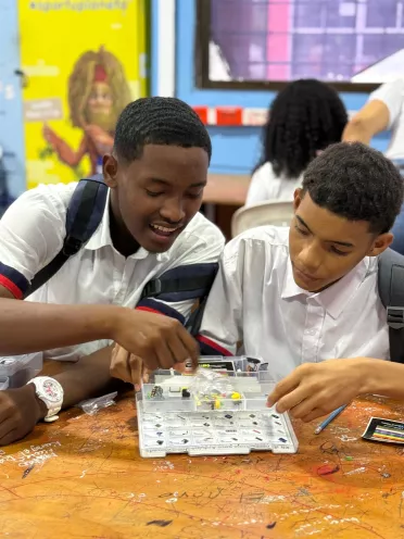 I. E playas de Acapulco 