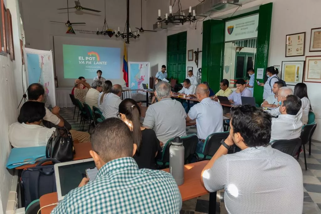 El espacio de participación y concertación fue convocado por la Personería Distrital.