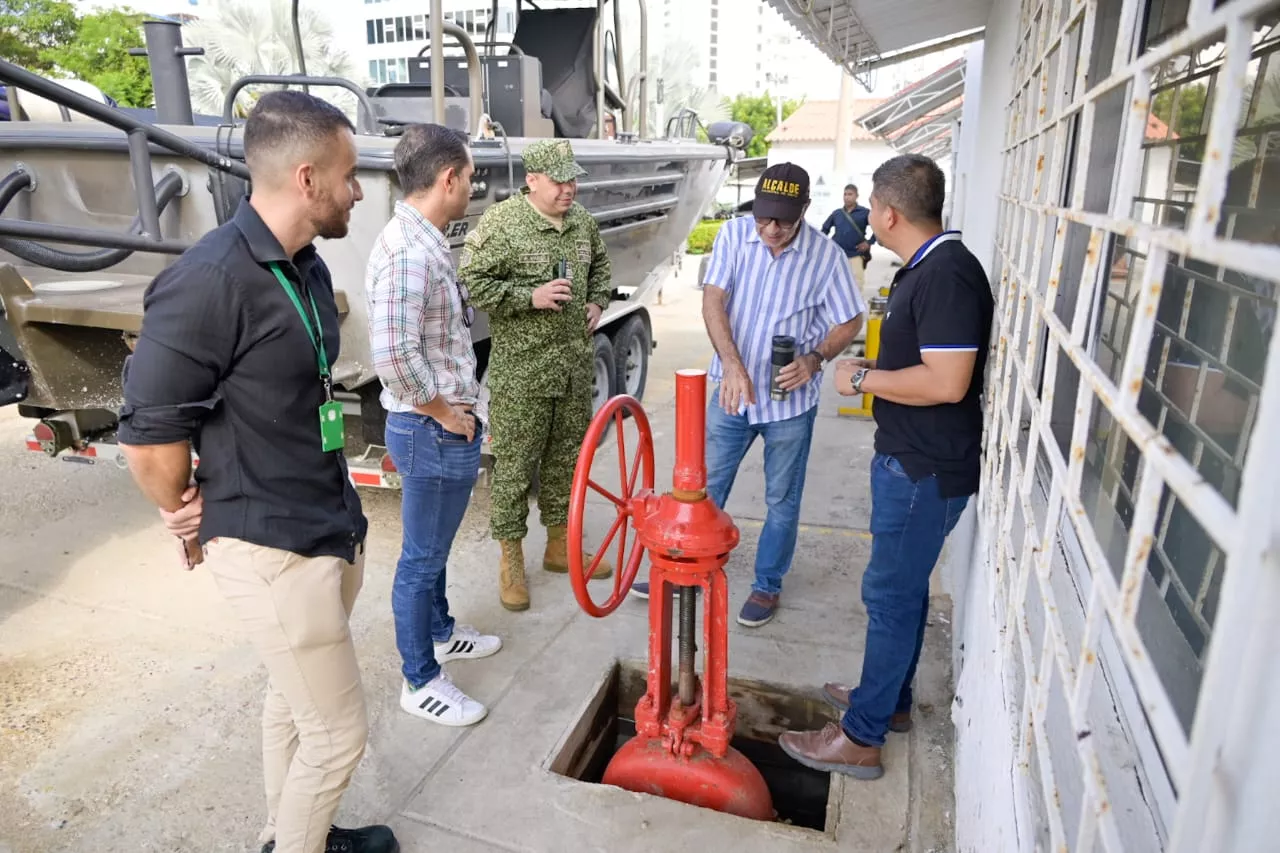 Inspección por los drenajes de Bocagrande, Castillogrande y El Laguito