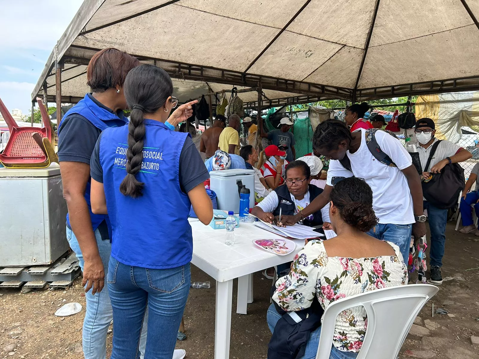  jornada de salud integral en el Mercado de Bazurto