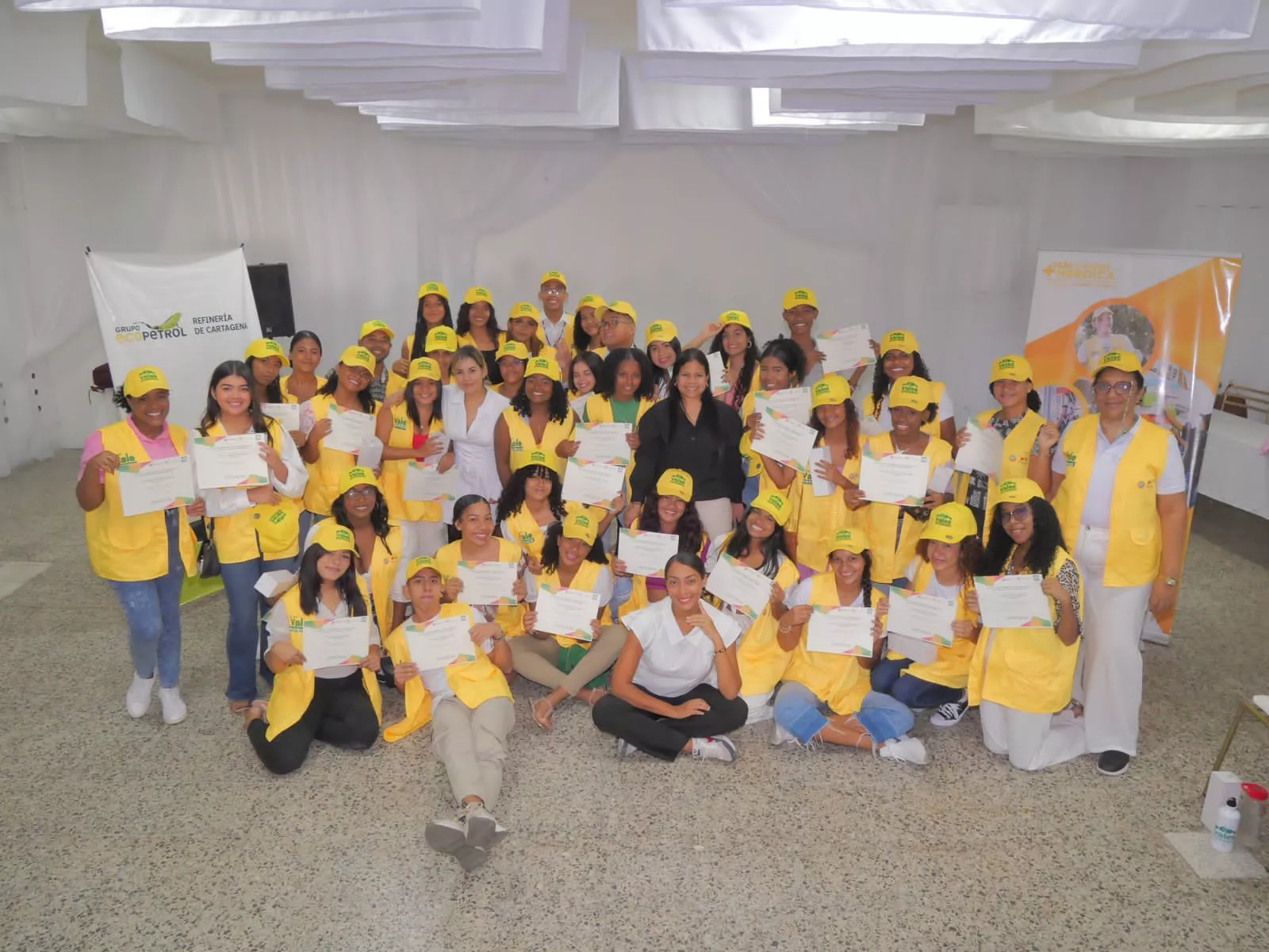  Escuela de Gobierno