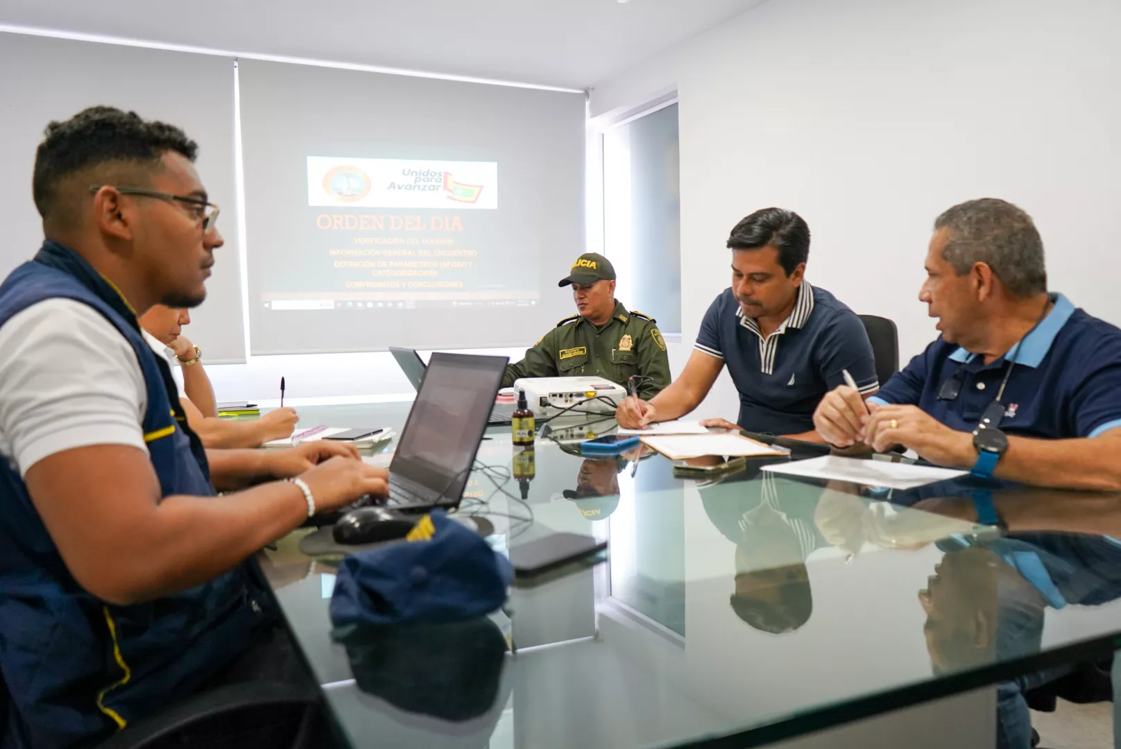 Uniformados