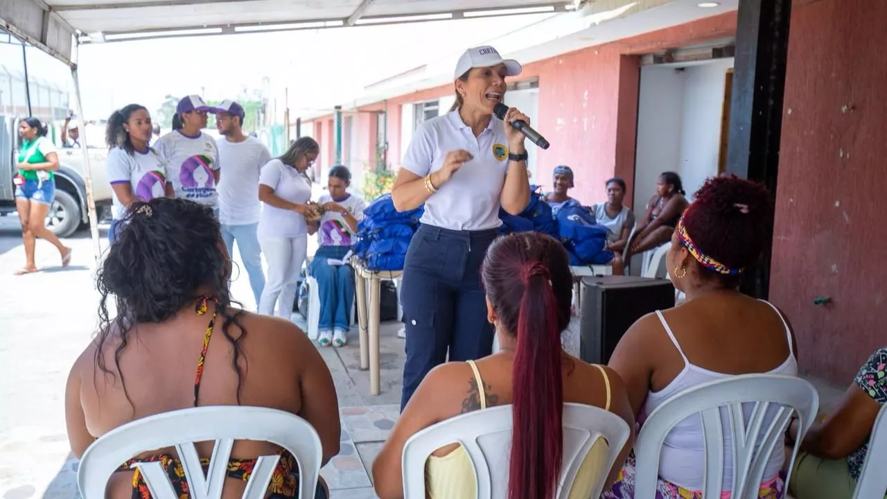 Dia mujer carcel