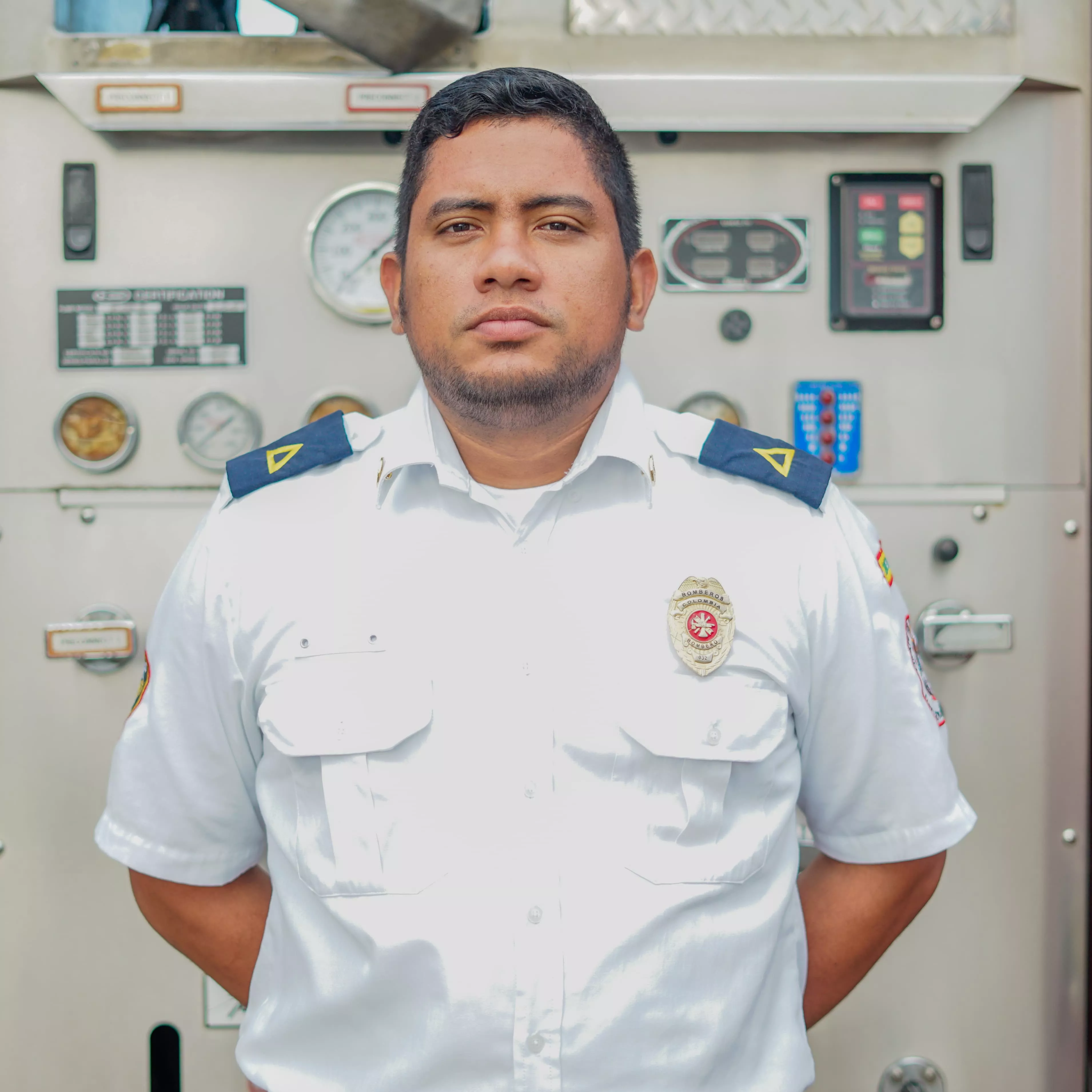 ROBERTO ANDRES AREVALO