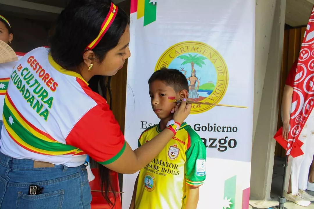 Don Pacho Buen Ciudadano llegó al estadio Jaime Morón para fomentar la cultura ciudadana, el buen comportamiento y el cuidado del escenario deportivo. 