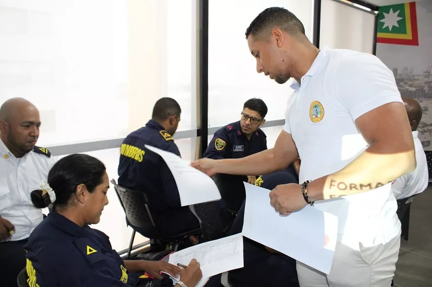 Formación a Bomberos