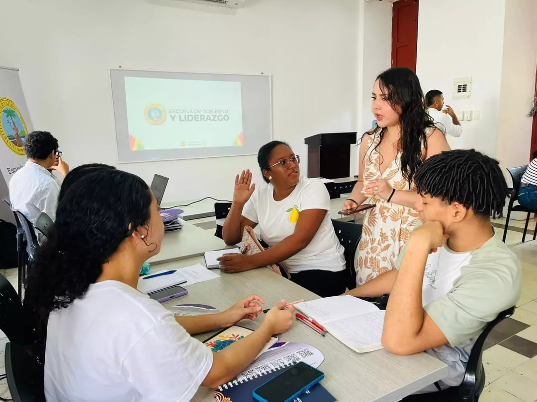 📚 Ciudadanía para la Construcción de Paz.
