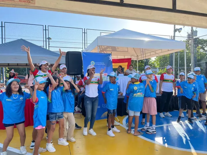 ‘Mi Barrio Es Mi Escuela’, la estrategia de la Escuela de Gobierno y Liderazgo en diferentes Instituciones Educativas