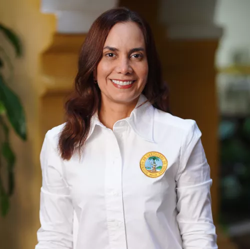  Ana Milena