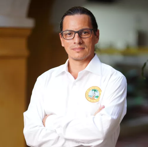  Camilo Rey